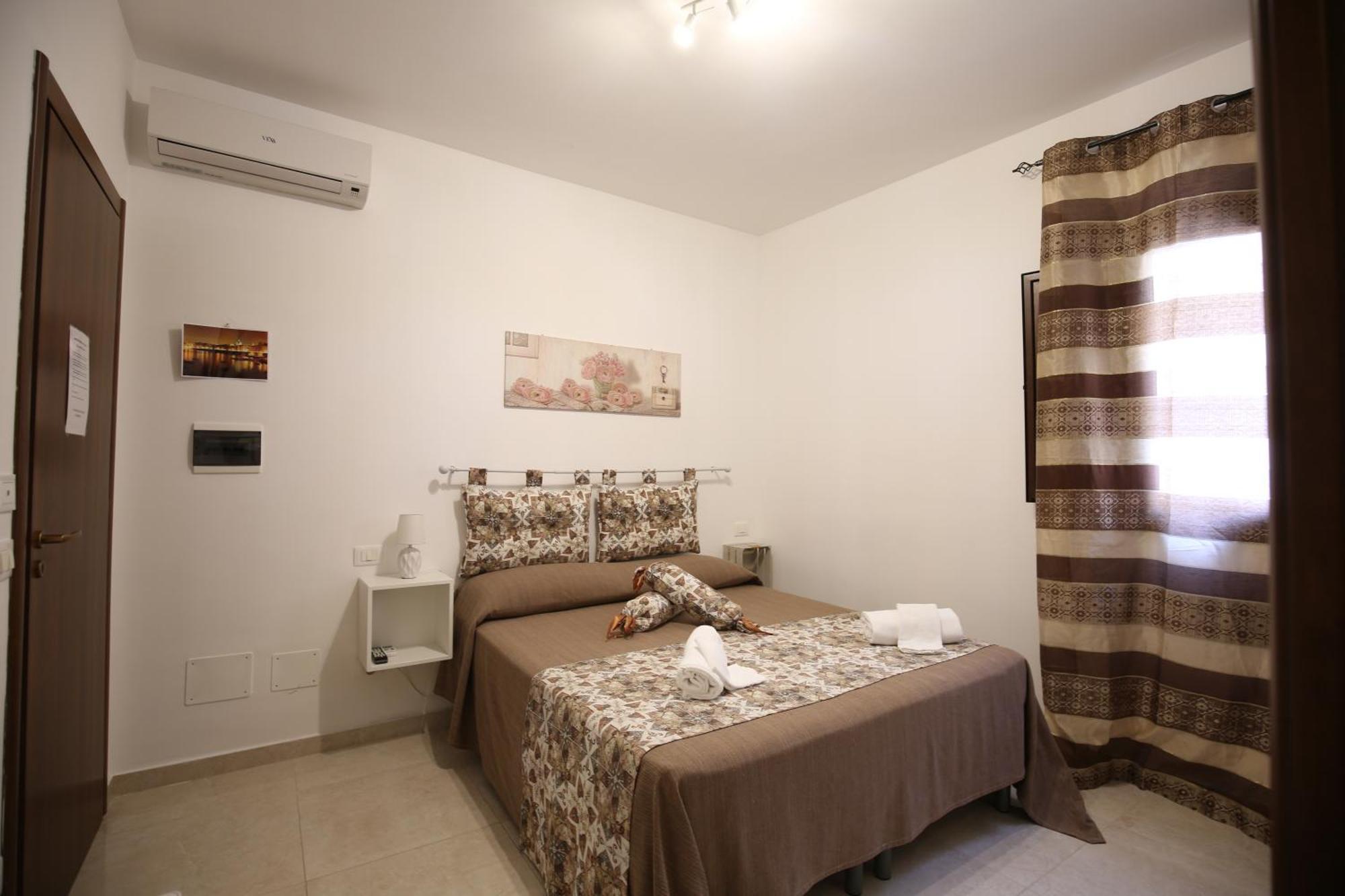 Apartmán La Corte Dei Naviganti Trapani Exteriér fotografie